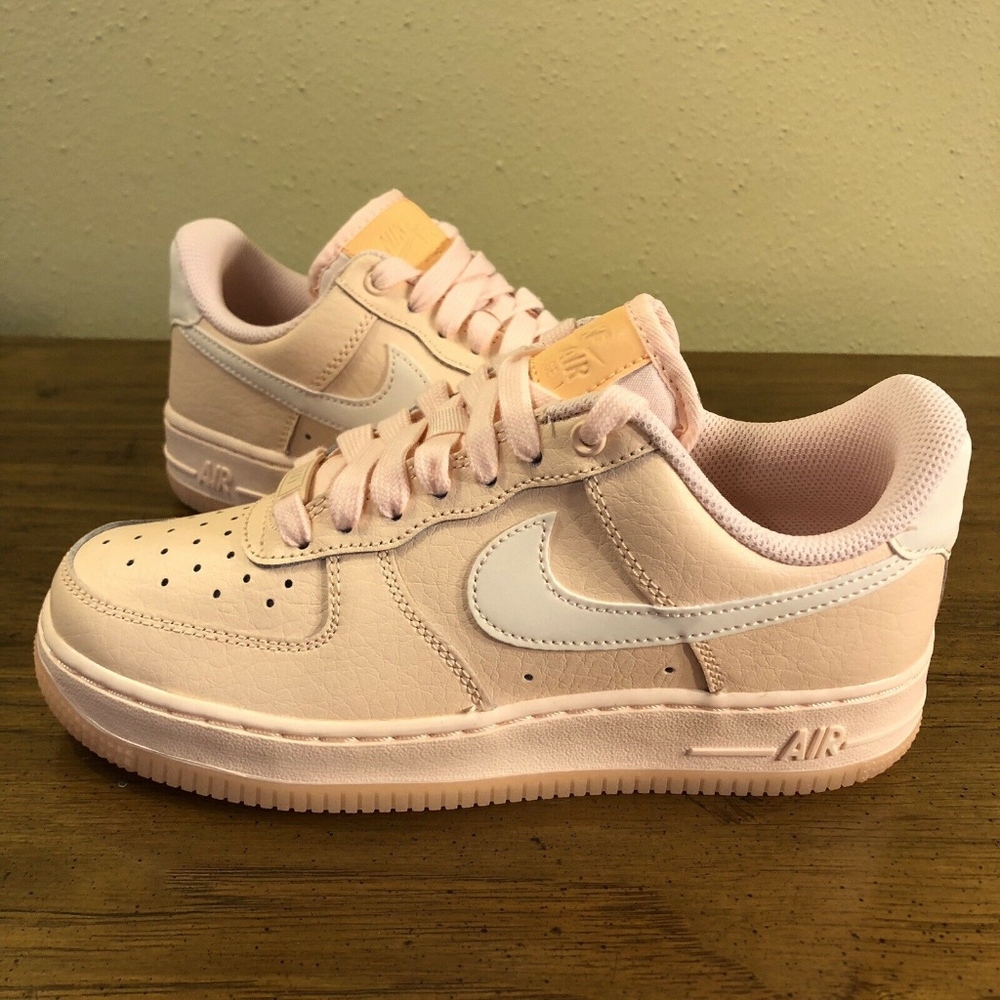 Women's Nike AF1 07 Essential (Size 9) NWOB - Picture 4 of 8